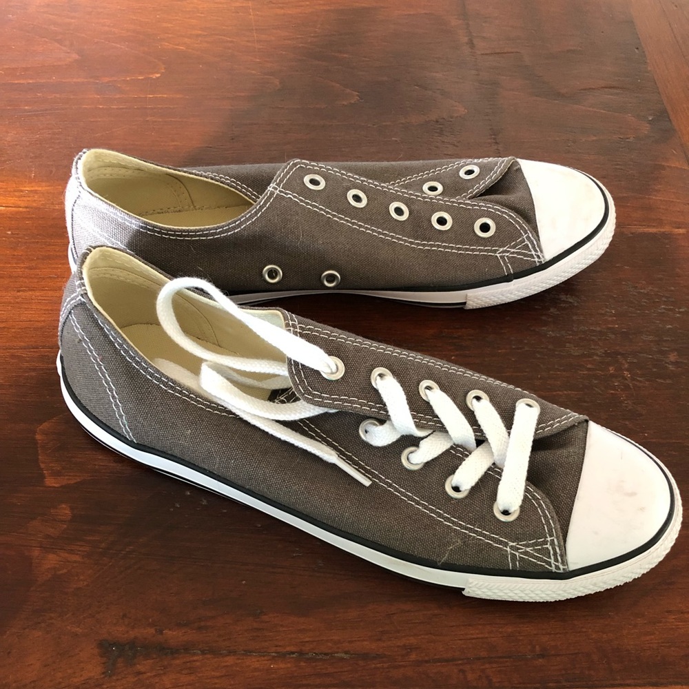 Converse All Stars - Like New